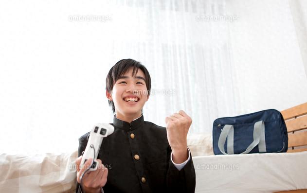 索尼生命最新日本中學生調查報告 男生最具人生意義是游戲