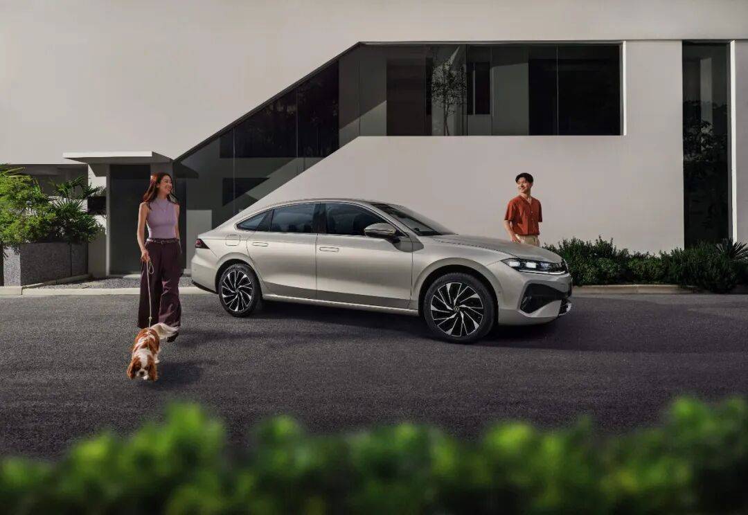 上市19年,累計430萬銷量,新車剛上市,尺寸加大,配置升級,11.49萬起