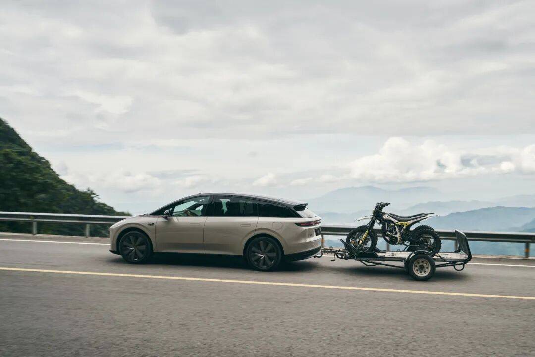 理想汽車在純電市場的野心從未掩蓋,但又總是出現意外