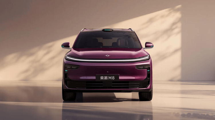 別只看理想L8了,奕派M8把華為六件套塞進25萬級SUV